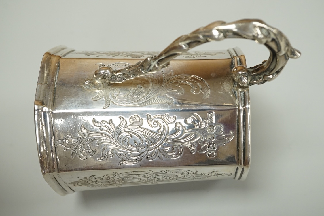 An early Victorian engraved silver octagonal christening mug, William Hunter, London, 1843, height 10.3cm, 5.1oz.